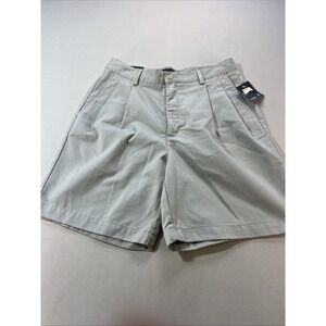 Eddie Bauer Men's Shorts, Size 33, Pleated 100% Cotton,  NWT